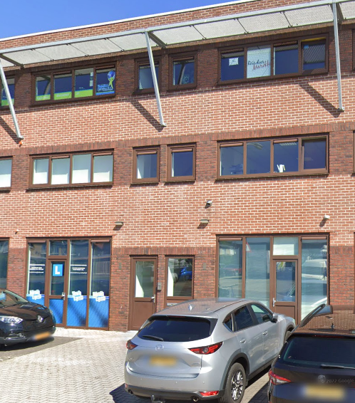 Kantoorruimte Huren, Alkmaar Herculesstraat 7, 2e etage met dakterras!